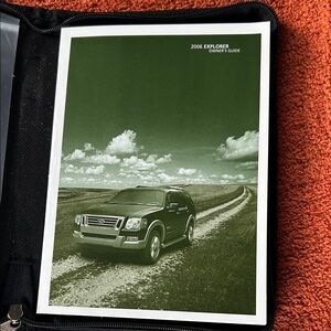 2006 Ford Explorer Owner's Guide